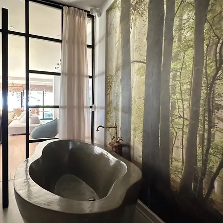 Casa Dei Pini Blu Golem (Tirana)