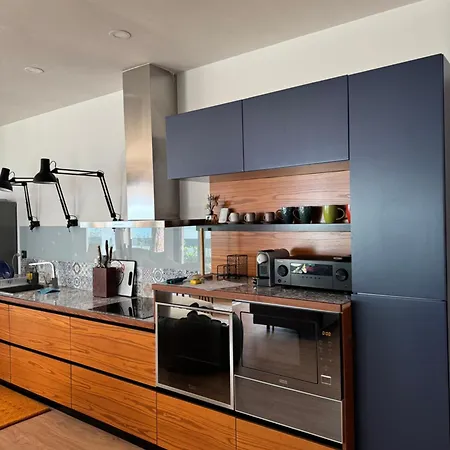 Casa Dei Pini Blu 펜션 골렘
